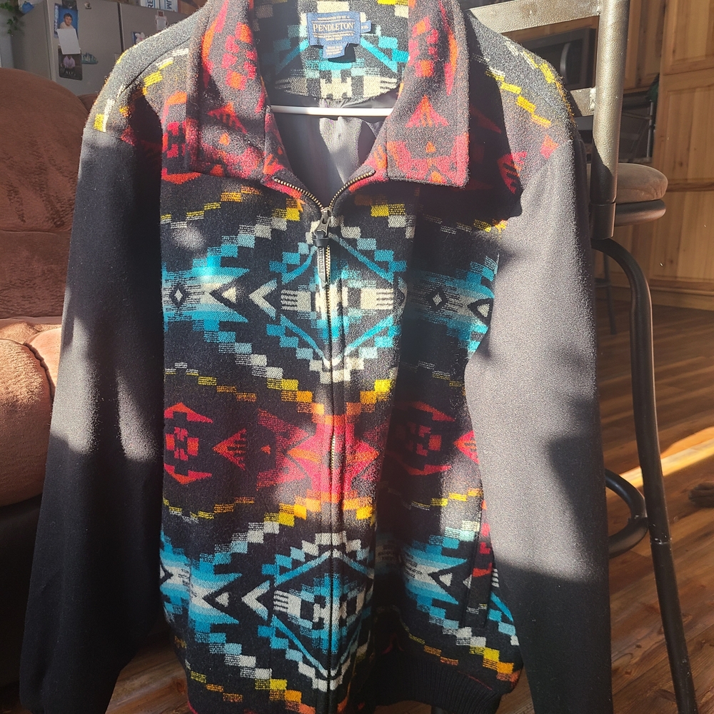 Pendleton Black and Multicolor Geometric Bomber J… - image 6